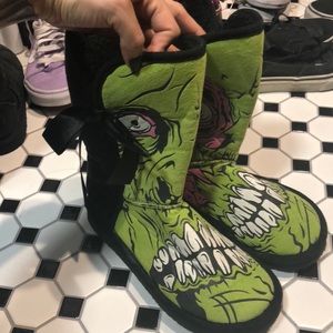 Zombie UGGs iron fist size 7